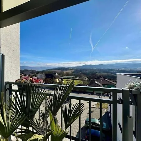Apartment Moderny S Terasou